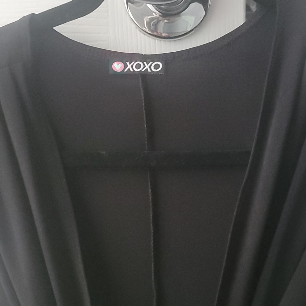 Dress - Picture 2 of 4